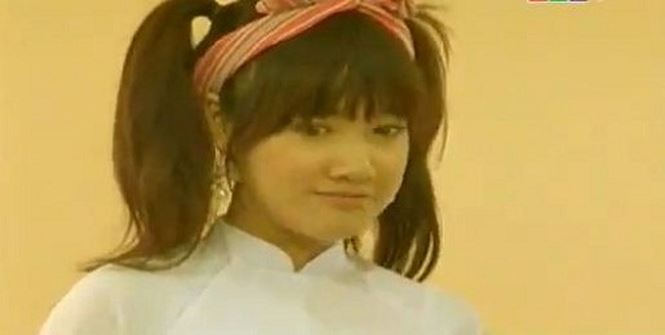 Giật mình với nhan sắc thời đen nhẻm của Nhã Phương khi mới vào nghề