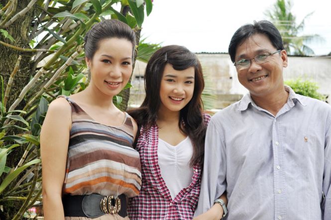 Giật mình với nhan sắc thời đen nhẻm của Nhã Phương khi mới vào nghề