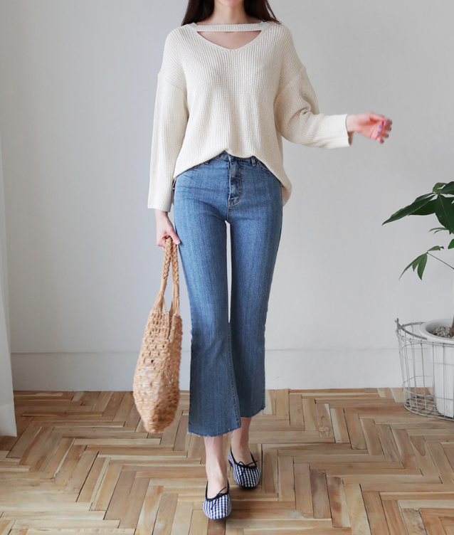 4 lưu ý giúp bạn diện quần jeans ống vẩy max đẹp 4 lưu ý giúp bạn diện quần jeans ống vẩy max đẹp