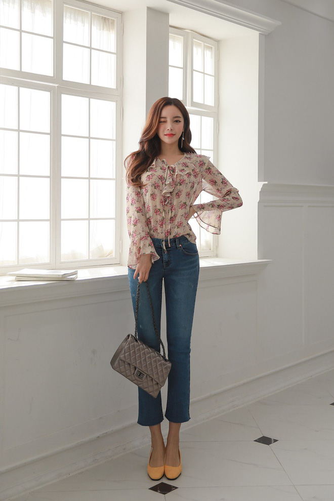 4 lưu ý giúp bạn diện quần jeans ống vẩy max đẹp 4 lưu ý giúp bạn diện quần jeans ống vẩy max đẹp
