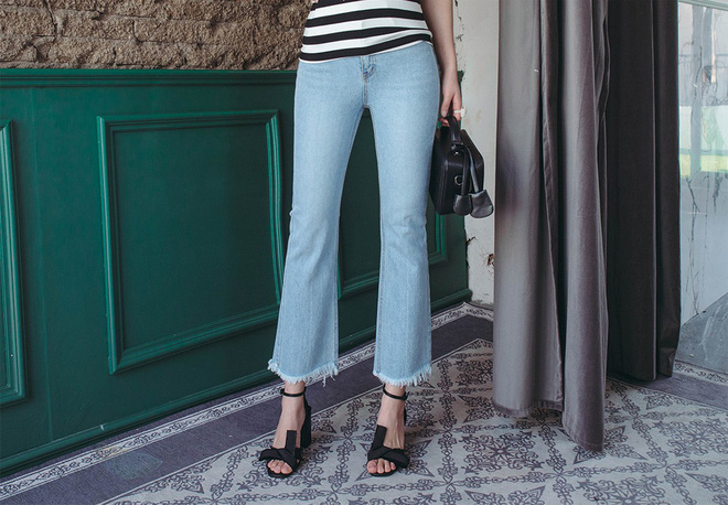 4 lưu ý giúp bạn diện quần jeans ống vẩy max đẹp 4 lưu ý giúp bạn diện quần jeans ống vẩy max đẹp
