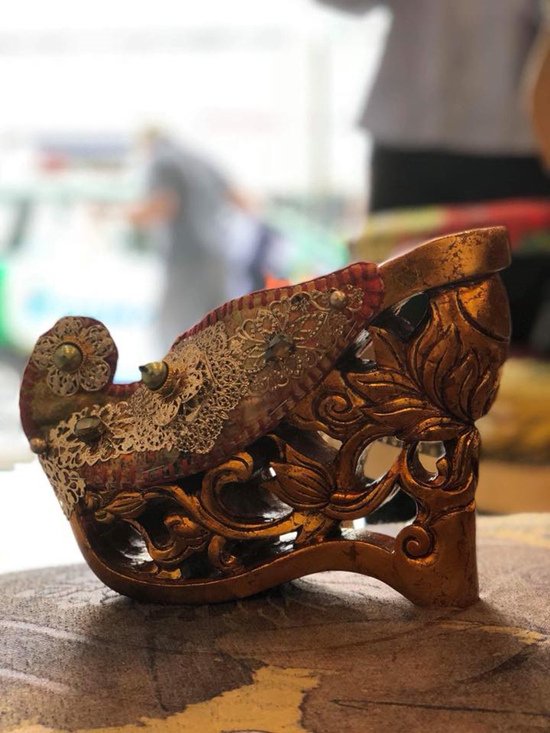 Xôn xao tin ca sĩ Phương Thanh sắp cưới ở tuổi 45