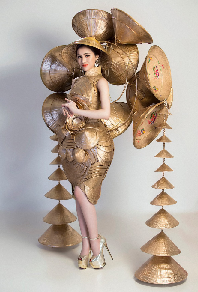 Cận cảnh Trang phục sinh thái Thư Dung đem đi tranh tài tại Miss Eco International 2018 Cận cảnh Trang phục sinh thái Thư Dung đem đi tranh tài tại Miss Eco International 2018