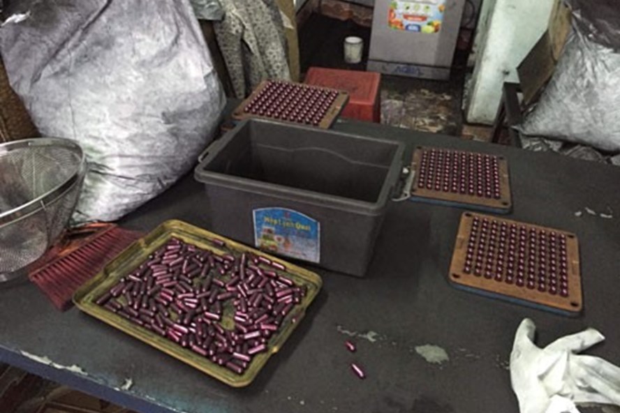 Công ty sản xuất thuốc trị ung thư từ than tre đóng tiền để được giải thưởng?