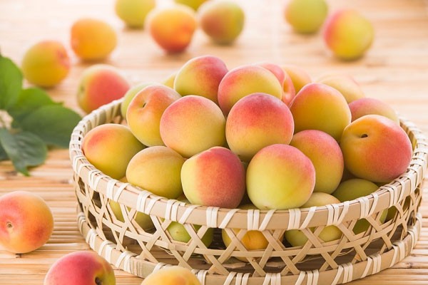Người tiểu đường có cần cấm tuyệt đối ăn trái cây ngọt? Người tiểu đường có cần cấm tuyệt đối ăn trái cây ngọt?