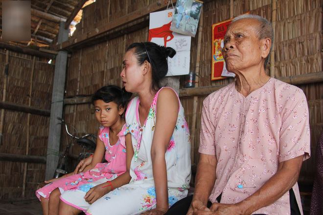 Con rể ghen với bố vợ, phóng hỏa đốt cả nhà khiến bố vợ tử vong, hai mẹ con bị phỏng không có tiền chạy chữa