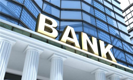 Ngân hàng đua nhau lên sàn