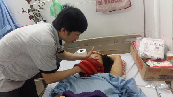 Chùm ảnh: Phụ nữ hơn nhau ở tấm chồng, lấy được người khéo chăm vợ bầu thế này thì còn gì bằng