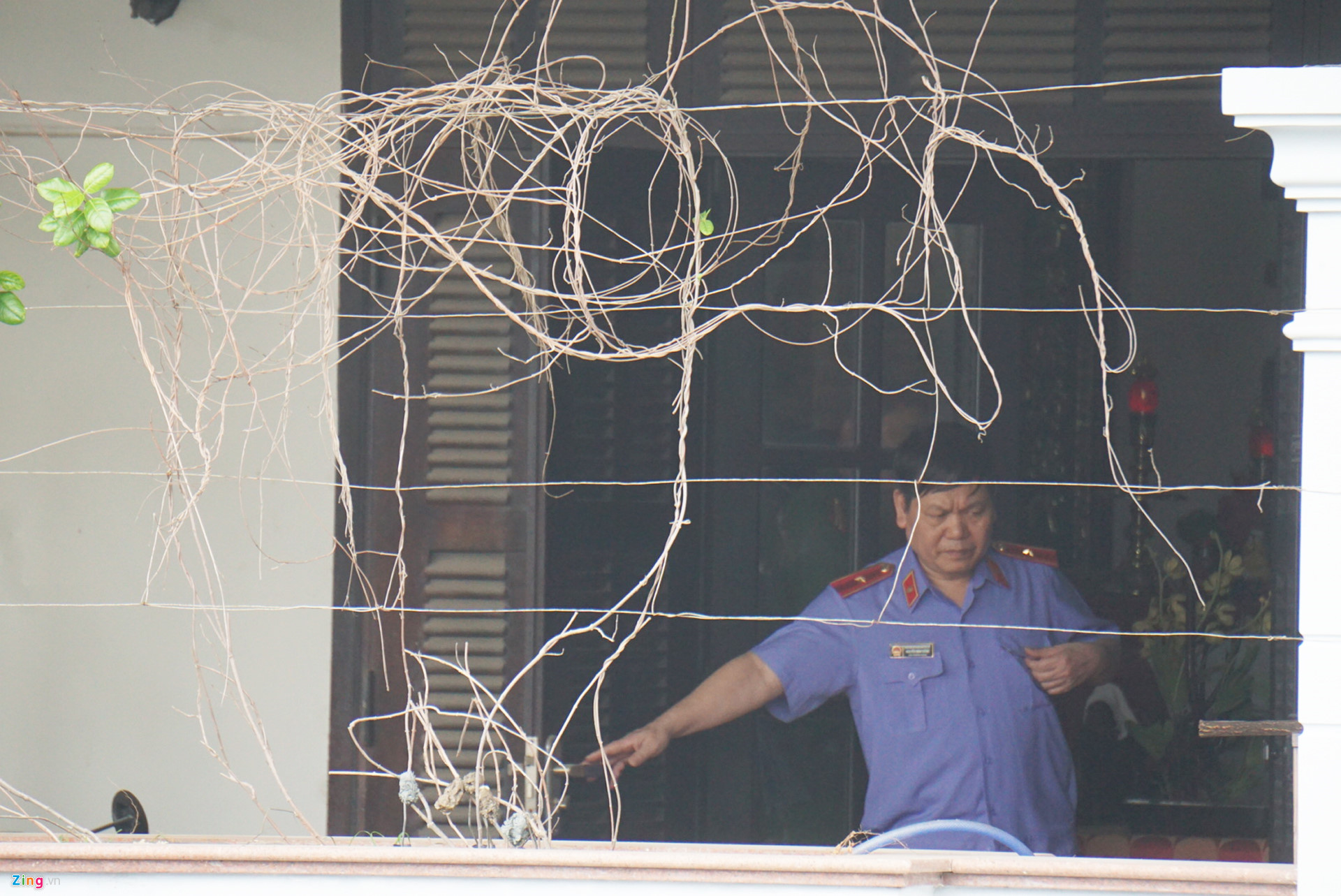 Cảnh khám xét nhà 2 cựu Chủ tịch TP Đà Nẵng dính đến Vũ nhôm