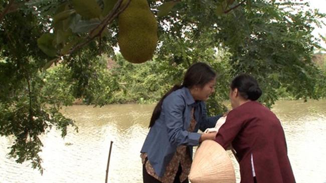 Những cảnh mẹ mất con đau đớn xé lòng trong phim Việt Những cảnh mẹ mất con đau đớn xé lòng trong phim Việt