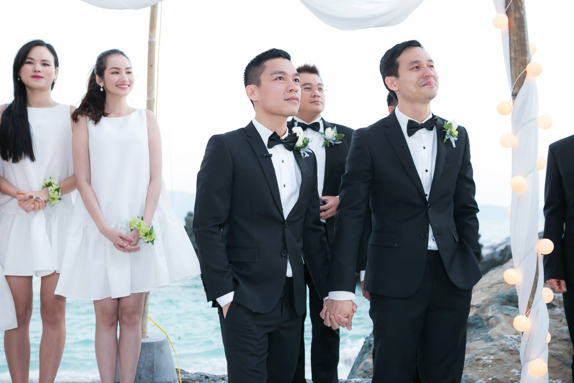 Những cặp đôi Vbiz cùng dấu bảo chứng cho nhận định: Tình yêu nào rồi cũng thăng hoa, chỉ cần niềm tin để đi đến đích cuối cùng!