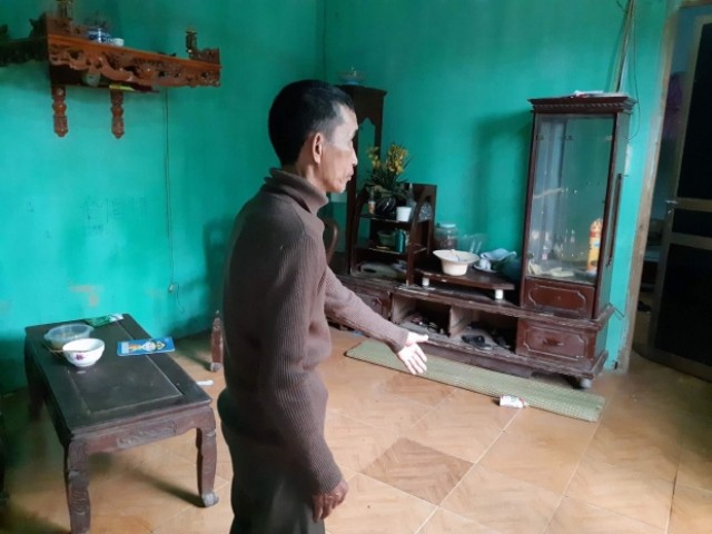 Nghi phạm xông vào nhà đâm bé trai 8 tuổi tử vong quan hệ thế nào với bố nạn nhân?