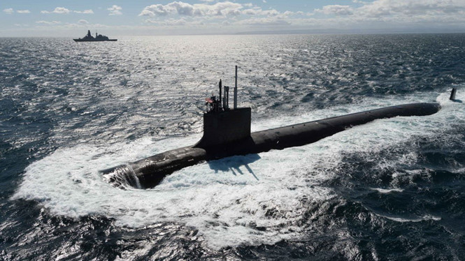Vừa tham gia tấn công Syria, tàu ngầm hạt nhân Mỹ bị thị trưởng Ý xua đuổi