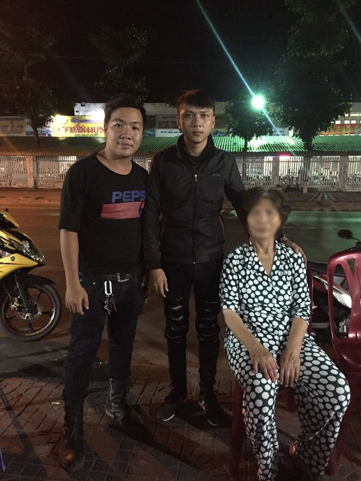 Cuộc sống đảo lộn của bà chủ cafe võng sau khi 28 phượt thủ đăng đàn chê đắt: Dì Hai phải tháo biển hiệu, sợ đốt nhà nên cả đêm không ngủ