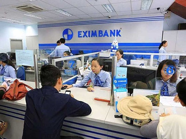 Thêm 2 khách hàng bị mất tiền ở Eximbank Thêm 2 khách hàng bị mất tiền ở Eximbank