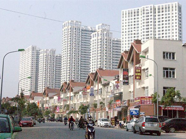 Thuế chồng thuế cho cả nhà thu nhập thấp