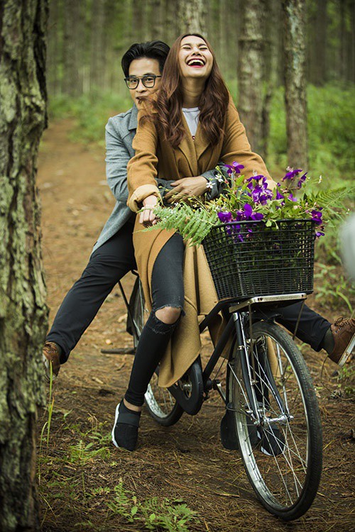 Những cặp bạn thân khác giới hiếm có khó tìm của showbiz Việt