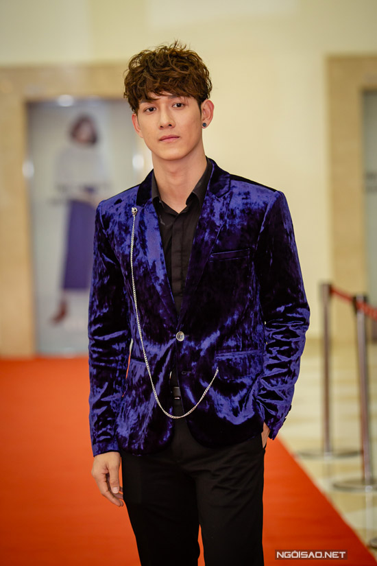 Vợ chồng Lý Hải - Minh Hà sóng đôi ra mắt phim ở Hà Nội