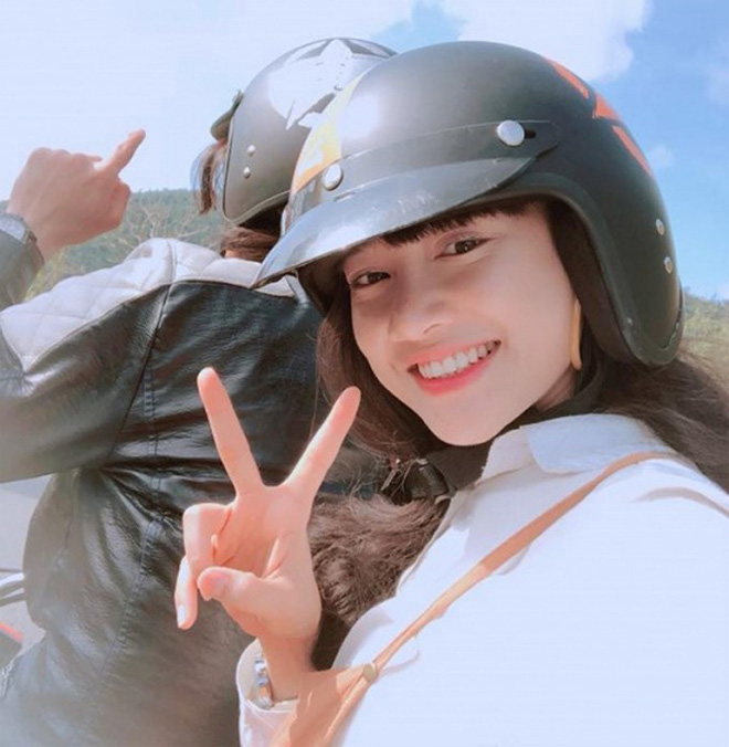 Hình ảnh ngọt ngào như tình nhân của Nhan Phúc Vinh - Nhã Phương