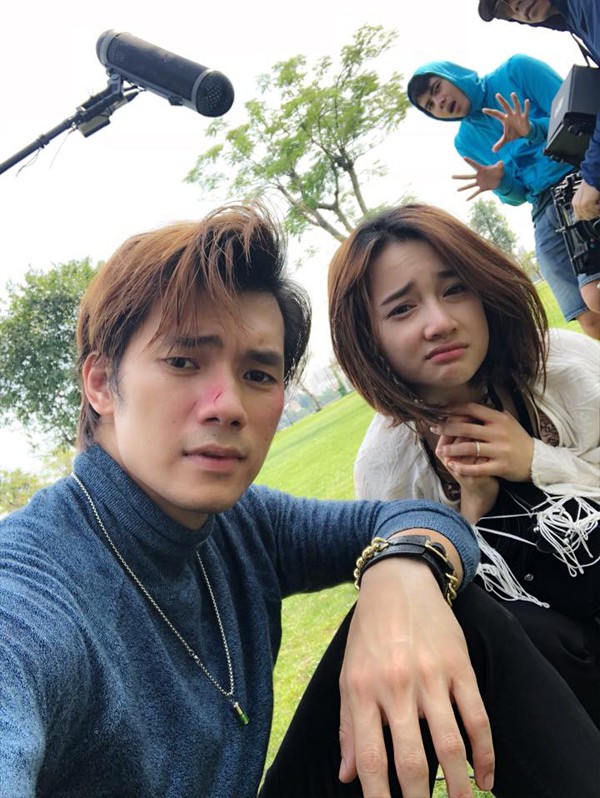 Hình ảnh ngọt ngào như tình nhân của Nhan Phúc Vinh - Nhã Phương