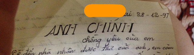 Tìm được thư tình của bố mẹ hơn 20 năm trước, con gái ngỡ ngàng với nội dung bên trong Tìm được thư tình của bố mẹ hơn 20 năm trước, con gái ngỡ ngàng với nội dung bên trong