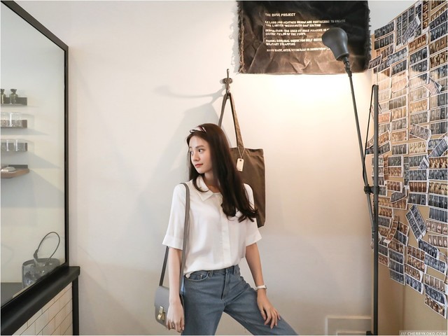 Sơmi trắng đơn giản là vậy, nhưng có tới tận 15 cách kết hợp giúp bạn mặc cả tuần không chán