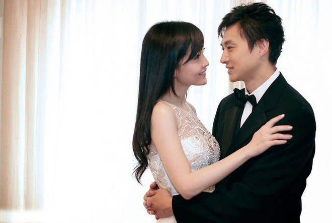 Mỹ nữ 51 tuổi Châu Huệ Mẫn và lời thề kỳ lạ: Không sinh con để giữ dáng, mặc gợi cảm Mỹ nữ 51 tuổi Châu Huệ Mẫn và lời thề kỳ lạ: Không sinh con để giữ dáng, mặc gợi cảm