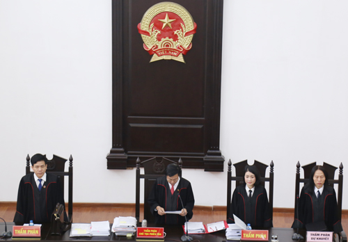 Ông Hà Văn Thắm xin không bị kết án về tội tham ô