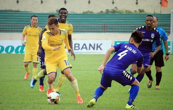 SLNA và Bình Dương kìm chân nhau ở vòng 6 V-League