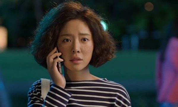 Người yêu cũ của chồng nhắn tin dài như sớ dạy vợ cách giữ chồng vì dám tự tiện hủy kết bạn trên facebook