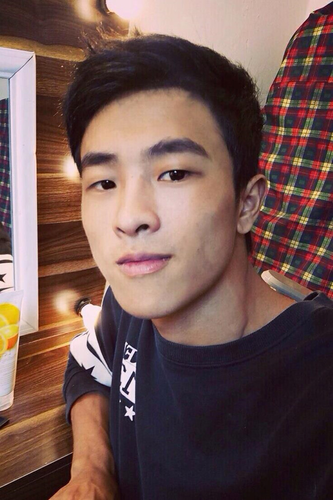 9X điển trai hát Dư lào phải lói giúp giới trẻ can đảm tỏ tình