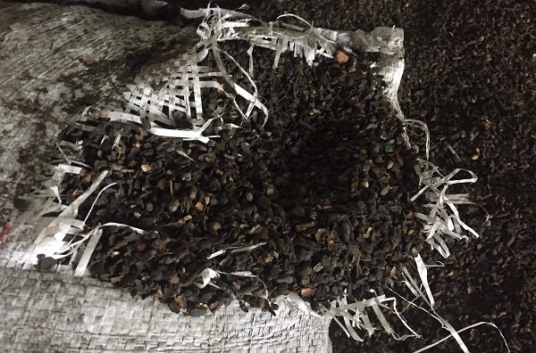 Vụ cà phê ngâm pin: Phó chủ tịch UBND tỉnh Đắk Nông ra công văn khẩn