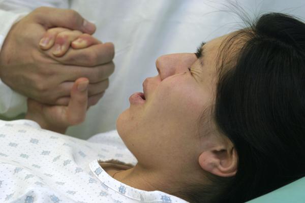 Kể chuyện vượt cạn đau chết đi sống lại, mẹ bỉm sữa khiến chị em chào thua hết muốn đẻ