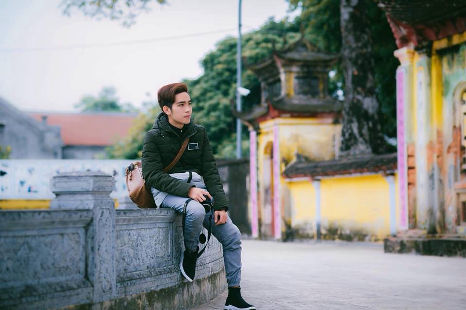 Video lạ hiện trên màn hình, cô dâu nhận cái tát trời giáng từ chú rể