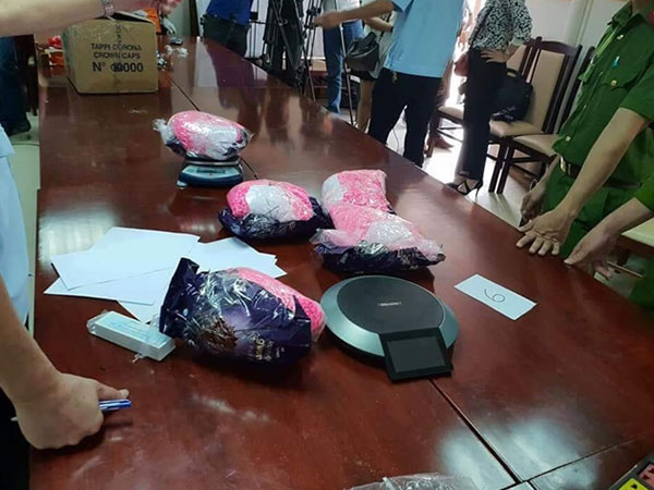 Gần chục cân ma tuý gửi phát chuyển nhanh từ Hà Lan, Bỉ về Việt Nam