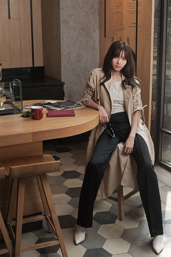 Lan Ngọc kiêu kỳ khi làm gái già thành thị