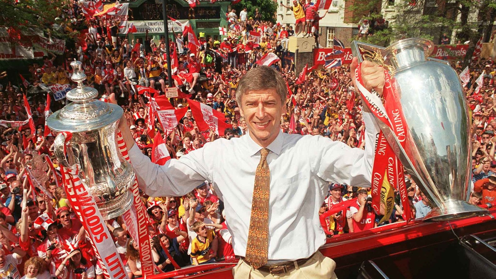 10 điều đáng nhớ trong 22 năm Wenger dẫn dắt Arsenal 10 điều đáng nhớ trong 22 năm Wenger dẫn dắt Arsenal