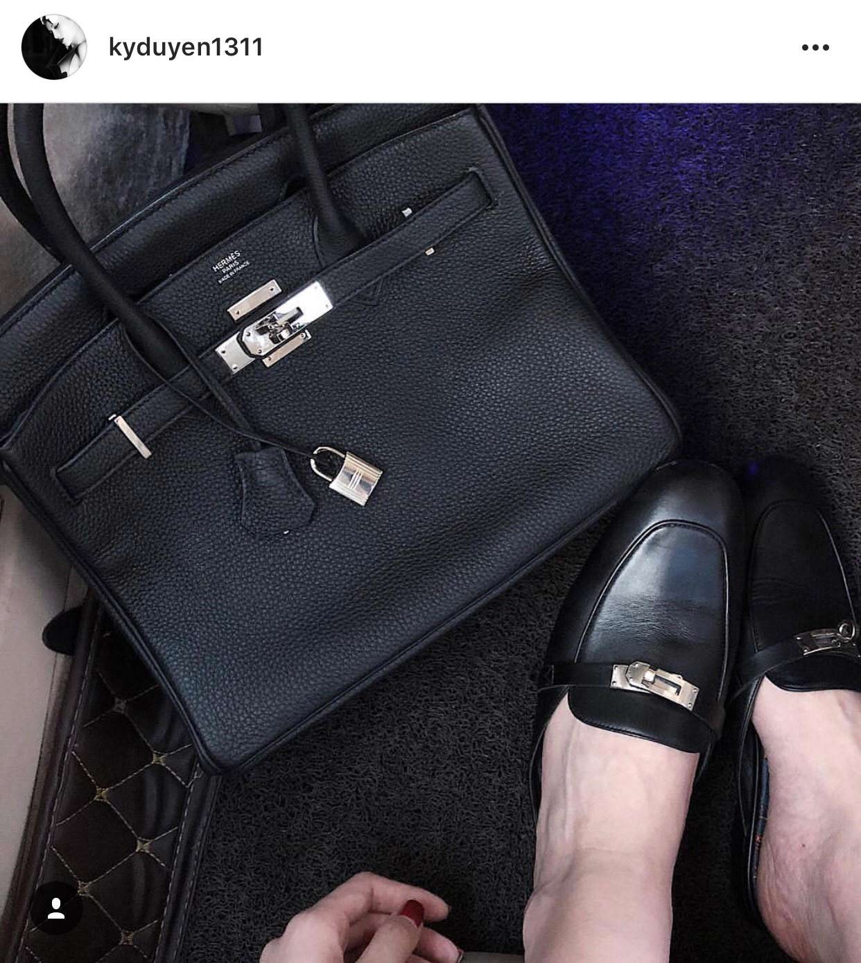 Chán giày cao gót, sao Việt chi hàng chục triệu cho kiểu dép... loẹt quẹt