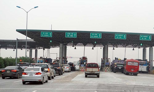 Chưa đến 30 km có một trạm thu phí Bình Phước vẫn muốn thêm BOT