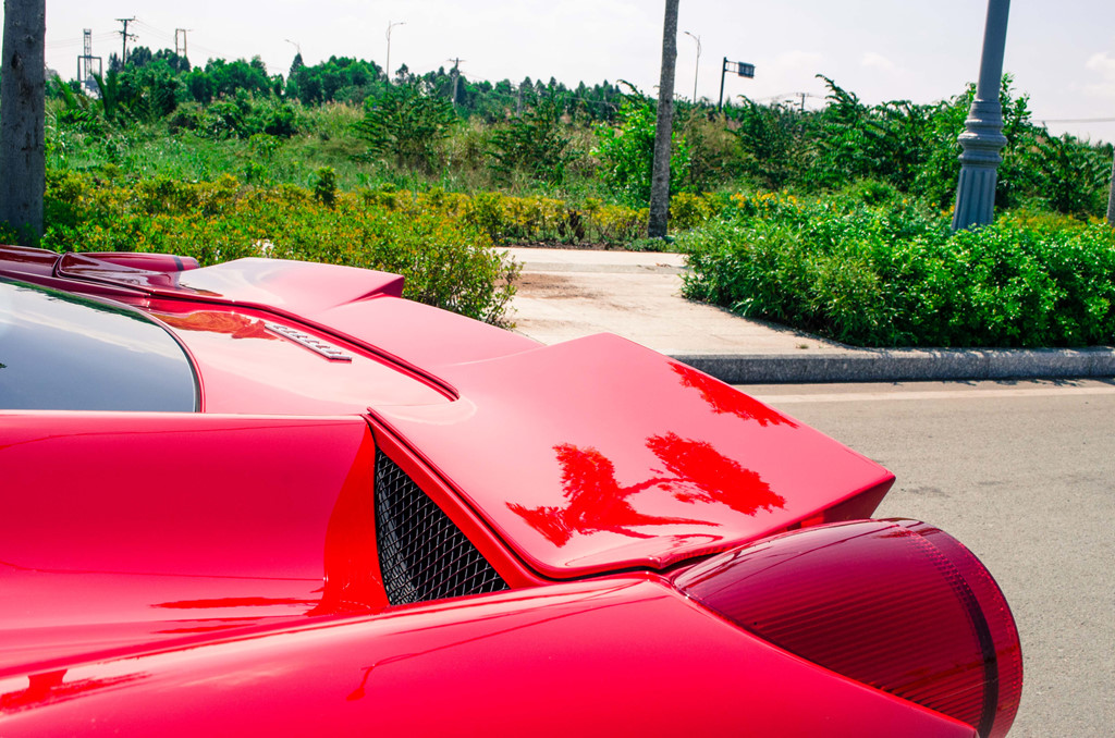 Ferrari 458 Italia độ bodykit Misha đầu tiên tại Việt Nam