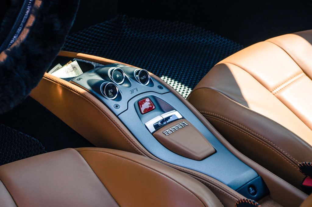 Ferrari 458 Italia độ bodykit Misha đầu tiên tại Việt Nam