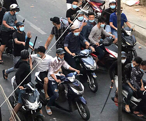 Hơn 30 người hỗn chiến bằng súng, mã tấu ở Sài Gòn do đá gà