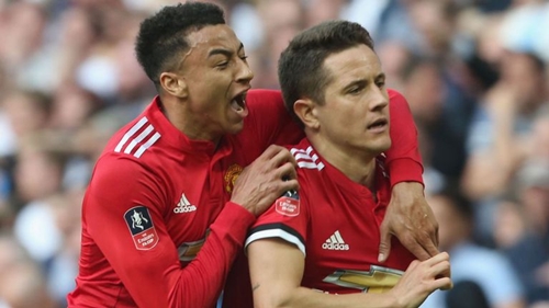 Mourinho sợ bị giết nếu không đoạt Cup FA