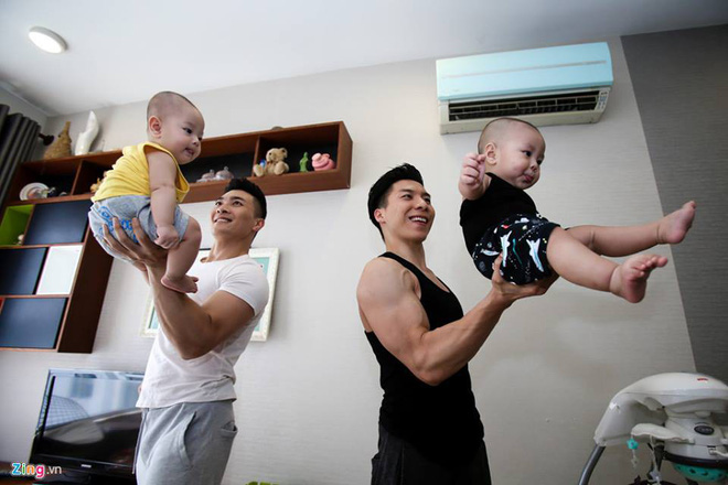 Cơ - Nghiệp: Gãy cổ vẫn diễn và nước mắt 2 người đàn ông vừa bước ra ánh sáng Britains Got Talent