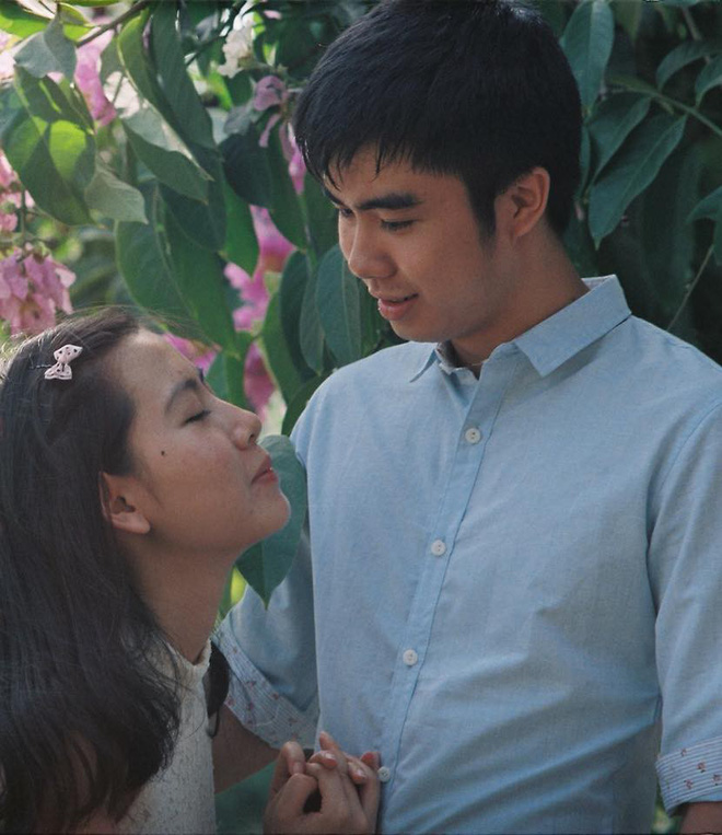Cô gái bất ngờ nhận được lời cầu hôn từ năm lớp 9 và hộp nhẫn sau 9 năm Cô gái bất ngờ nhận được lời cầu hôn từ năm lớp 9 và hộp nhẫn sau 9 năm