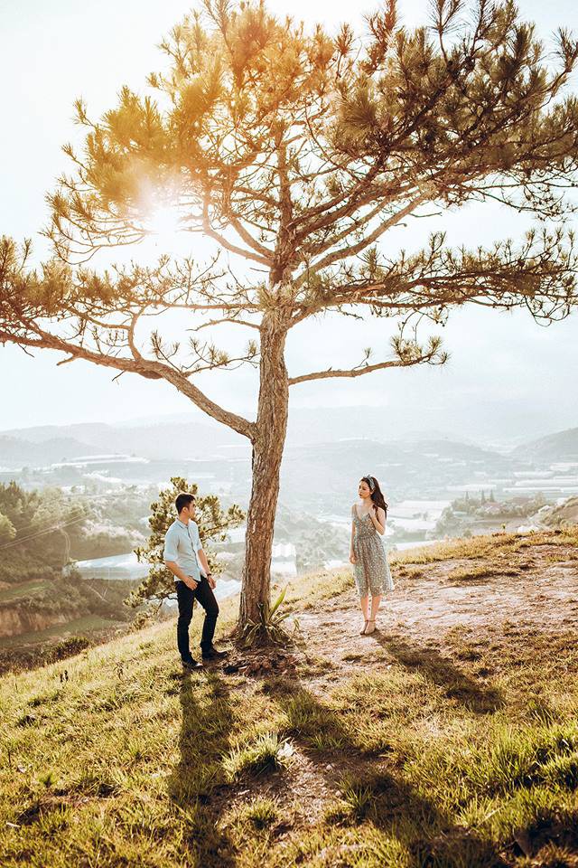Cô gái bất ngờ nhận được lời cầu hôn từ năm lớp 9 và hộp nhẫn sau 9 năm Cô gái bất ngờ nhận được lời cầu hôn từ năm lớp 9 và hộp nhẫn sau 9 năm
