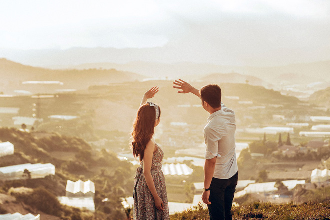Cô gái bất ngờ nhận được lời cầu hôn từ năm lớp 9 và hộp nhẫn sau 9 năm Cô gái bất ngờ nhận được lời cầu hôn từ năm lớp 9 và hộp nhẫn sau 9 năm