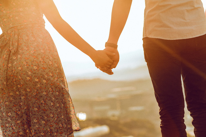 Cô gái bất ngờ nhận được lời cầu hôn từ năm lớp 9 và hộp nhẫn sau 9 năm