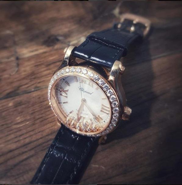 30 tuổi, Hoa hậu Mai Phương Thuý giàu có cỡ nào trong showbiz Việt?