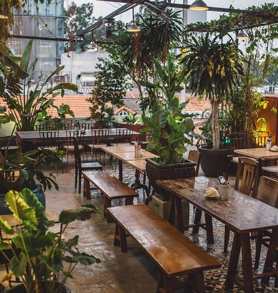 30 tuổi, Hoa hậu Mai Phương Thuý giàu có cỡ nào trong showbiz Việt?